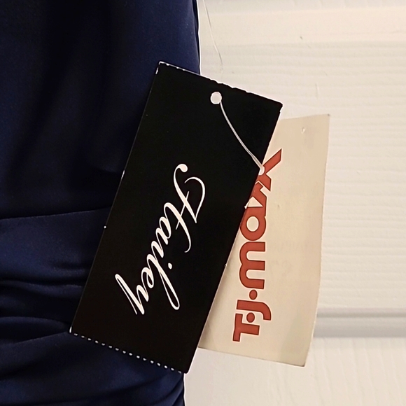 Hailey Size 8 Fabric Fringe Dress Navy Blue Beaded Crystal Emblem - Picture 4 of 6